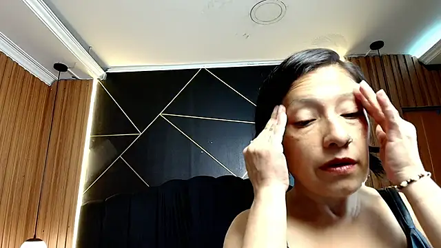 MoriahStorm online show from 02-24-26, 12:39