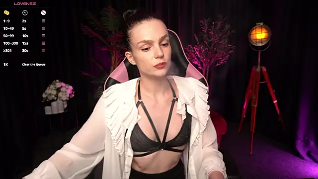 Wild Alice me online show from 03-07-26, 03:50