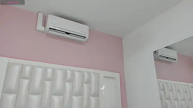 Liia Collins online show from 05-07-26, 05:38