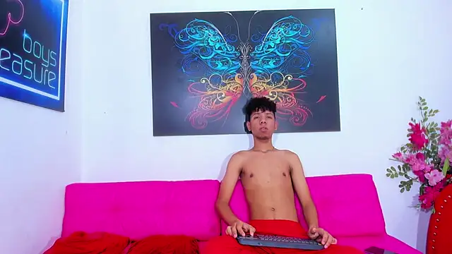 Spicy guys online show from 05-05-26, 01:25