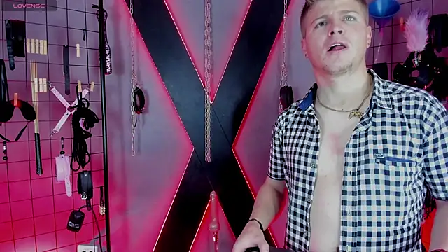 Snapshot of MrJustin_Brianna_BDSM chatting on 02-24-26, 06:53 MrJustin Brianna BDSM online show from 02-24-26, 06:53