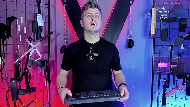 Snapshot of MrJustin_Brianna_BDSM chatting on 02-28-26, 07:24 MrJustin Brianna BDSM online show from 02-28-26, 07:24