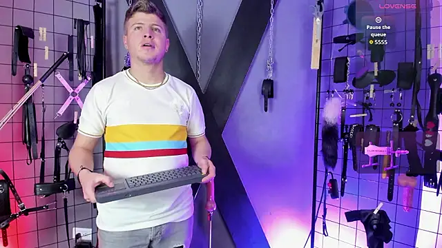 Snapshot of MrJustin_Brianna_BDSM chatting on 02-27-26, 07:03 MrJustin Brianna BDSM online show from 02-27-26, 07:03