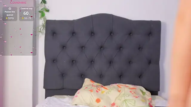 AmyKiss  online show from 07-10-26, 12:49