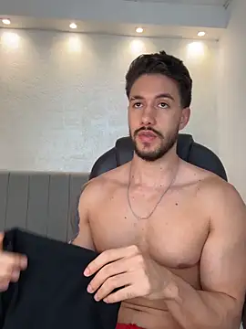 Snapshot of evans_campbell1 chatting on 02-27-26, 12:22 evans campbell1 online show from 02-27-26, 12:22