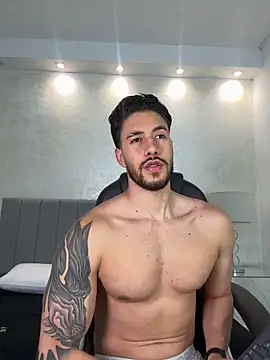 Snapshot of evans_campbell1 chatting on 02-21-26, 11:29 evans campbell1 online show from 02-21-26, 11:29