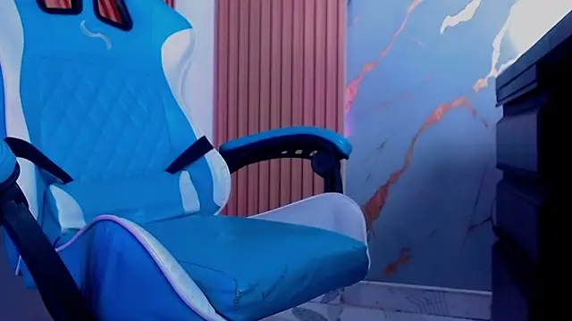 Snapshot of Jasmine_Jones7 chatting on 02-21-26, 08:38 Jasmine Jones7 online show from 02-21-26, 08:38