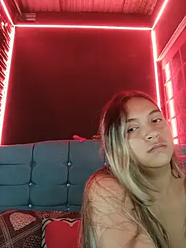 Snapshot of Arabella_Fraser18 chatting on 06-26-26, 11:38 Arabella Fraser18 online show from 06-26-26, 11:38
