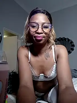 SassyyLadyKay online show from 04-04-26, 01:01