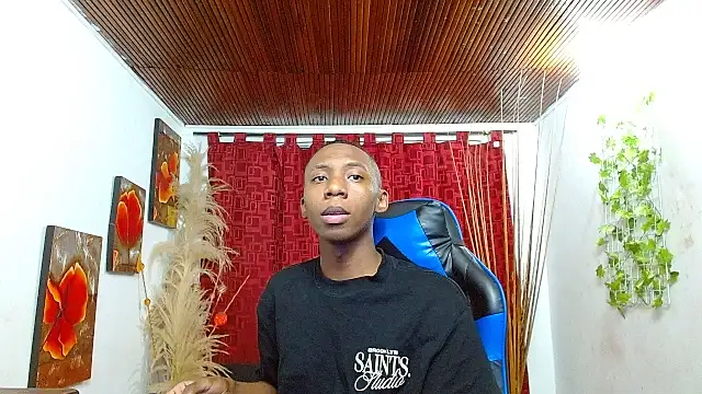 Snapshot of milo018 chatting on 03-03-26, 07:54 milo018 online show from 03-03-26, 07:54