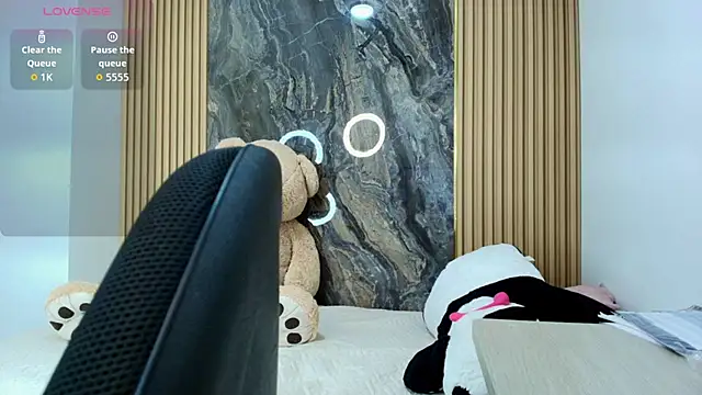 scarlett lumi online show from 02-19-26, 10:23