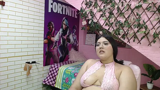 Snapshot of meilingg303av chatting on 03-01-26, 07:14 meilingg303av online show from 03-01-26, 07:14