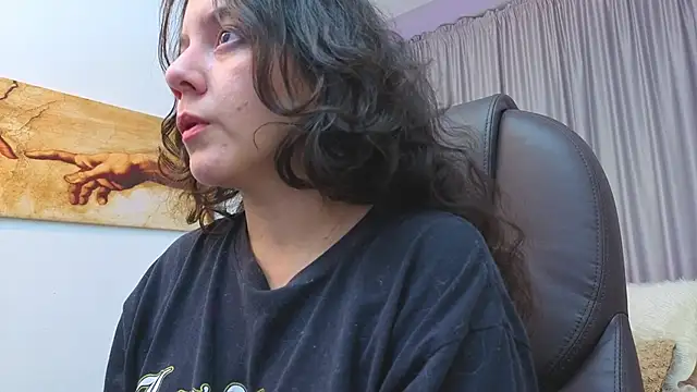 Chloe Noire online show from 03-13-26, 12:21