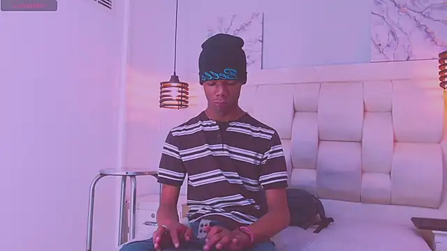 Santiago Ortiz  online show from 04-08-26, 07:26