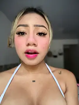 Snapshot of Dulce_Sofi_ chatting on 02-25-26, 06:08 Dulce Sofi online show from 02-25-26, 06:08