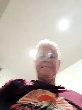 Snapshot of olivbisoumis chatting on 03-01-26, 06:35 olivbisoumis online show from 03-01-26, 06:35