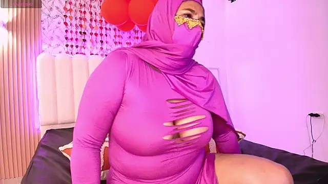 Nadia Privee online show from 02-19-26, 06:38