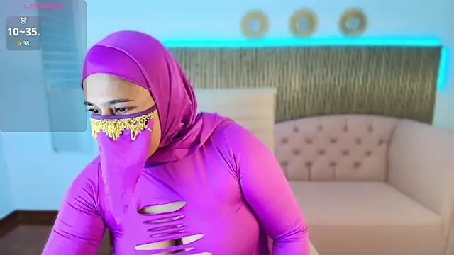 Nadia Privee online show from 02-26-26, 06:08