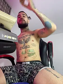 king of desire online show from 06-20-26, 04:01