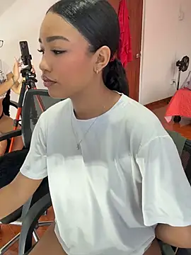 kali rousse online show from 03-04-26, 12:13