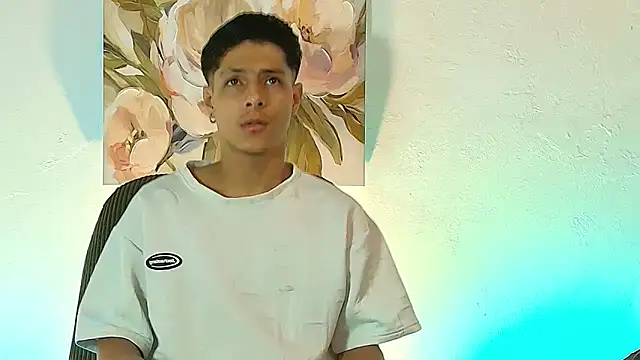 Eliassalvatore  online show from 06-30-26, 01:11
