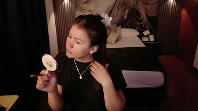 Alessia Monroe  online show from 03-17-26, 10:02