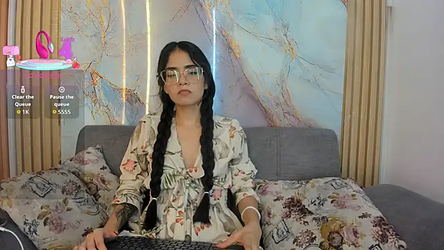 Carolina pm online show from 04-08-26, 10:44