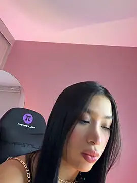 AliceBoomx online show from 04-18-26, 03:09