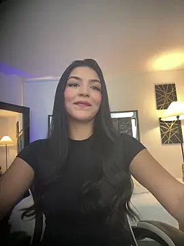 Snapshot of sara_stormy chatting on 05-07-26, 02:53 sara stormy online show from 05-07-26, 02:53