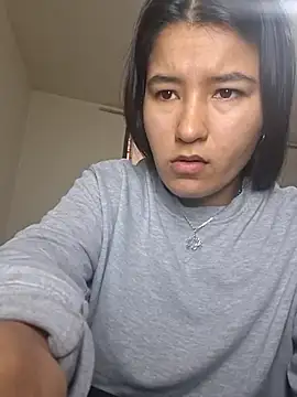 Miiia a online show from 04-20-26, 04:52