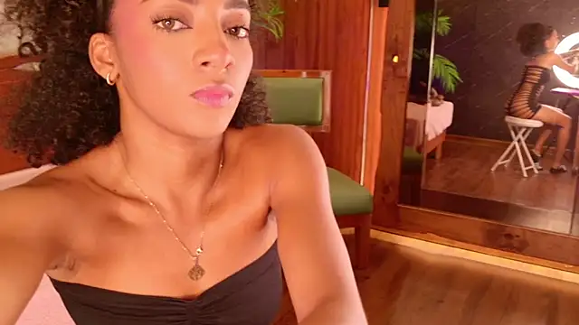 Rolyloren  online show from 02-27-26, 03:56