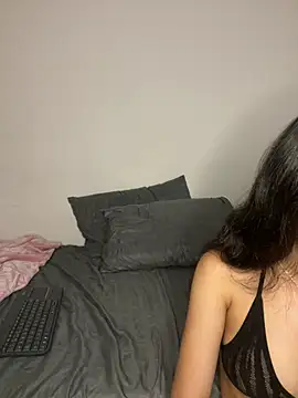 Snapshot of megan_sol chatting on 06-25-26, 04:10 megan sol online show from 06-25-26, 04:10