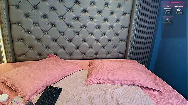 NAOMI cute  online show from 03-30-26, 01:29