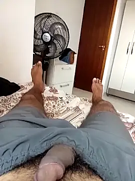 Mineirinho 85 online show from 03-24-26, 06:41