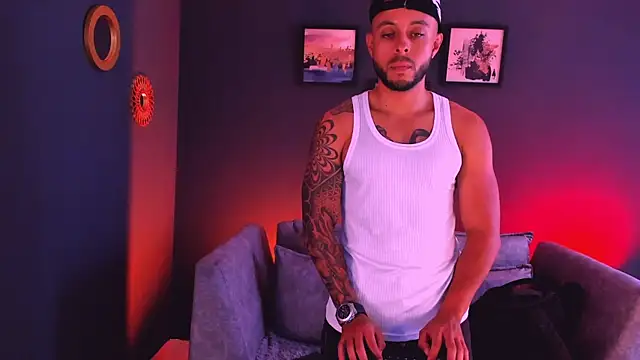 Daniel kingx online show from 04-07-26, 03:03