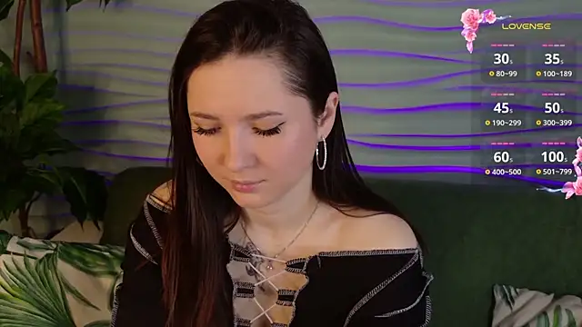 Snapshot of Tiny_BunnyX chatting on 03-02-26, 06:14 Tiny BunnyX online show from 03-02-26, 06:14