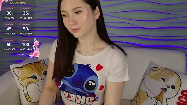 Snapshot of Tiny_BunnyX chatting on 02-26-26, 06:24 Tiny BunnyX online show from 02-26-26, 06:24