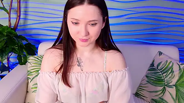 Tiny BunnyX online show from 04-12-26, 06:05