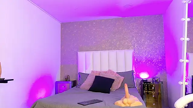 AmyRider  online show from 06-25-26, 03:37