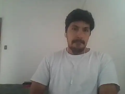 LeCorbu10 online show from 04-15-26, 02:43