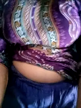 BreezySexyGirl69 online show from 05-06-26, 07:34
