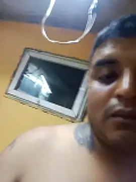 Snapshot of elcogecoge12 chatting on 03-11-26, 08:19 elcogecoge12 online show from 03-11-26, 08:19