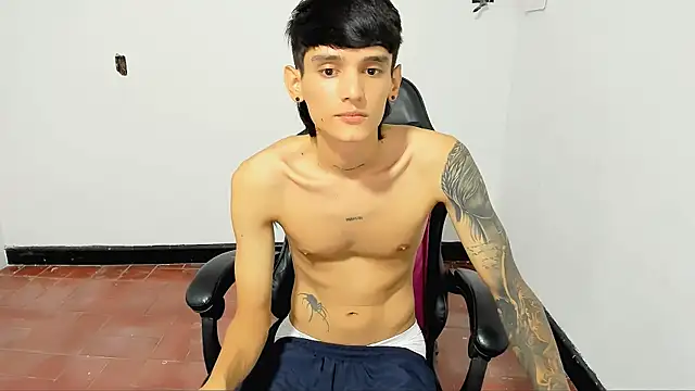 Snapshot of BOY-767 chatting on 06-02-26, 12:43 BOY-767 online show from 06-02-26, 12:43