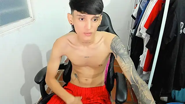 BOY-767 online show from 04-04-26, 11:00