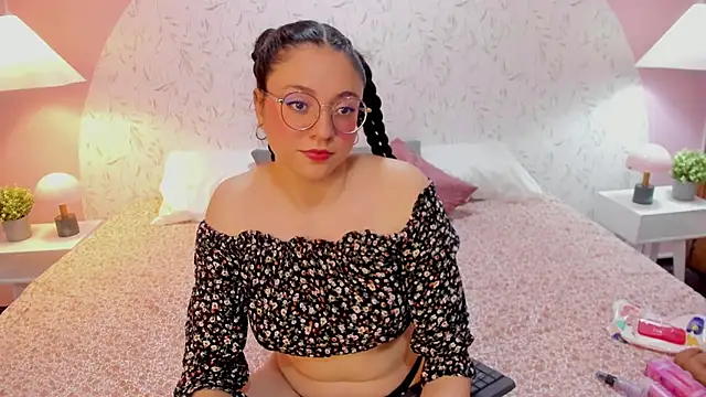 Angelie Rosebrm online show from 03-03-26, 12:28