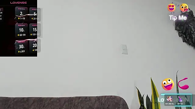 Snapshot of juank_adamx chatting on 06-28-26, 04:52 juank adamx online show from 06-28-26, 04:52