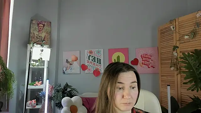 Golden Dragon online show from 04-07-26, 08:49