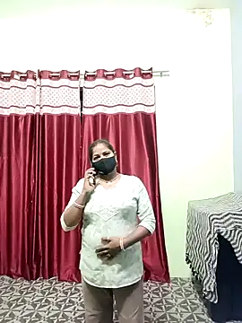 Seema hot online show from 02-20-26, 03:36