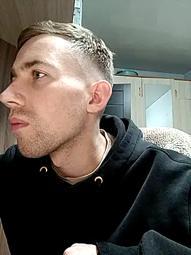 Snapshot of ---Dark--- chatting on 04-30-26, 08:57 ---Dark--- online show from 04-30-26, 08:57