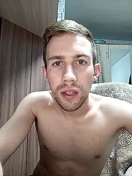 ---Dark--- online show from 04-14-26, 04:34